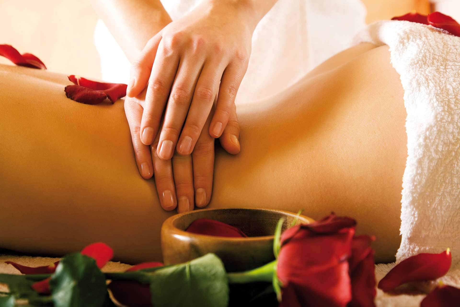 Masaje sexual erotico para mujeres en Bogota, masajes tantricos a mujeres